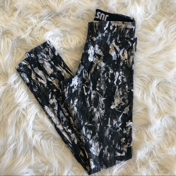 Nike Pants - Nike Athletic Leggings